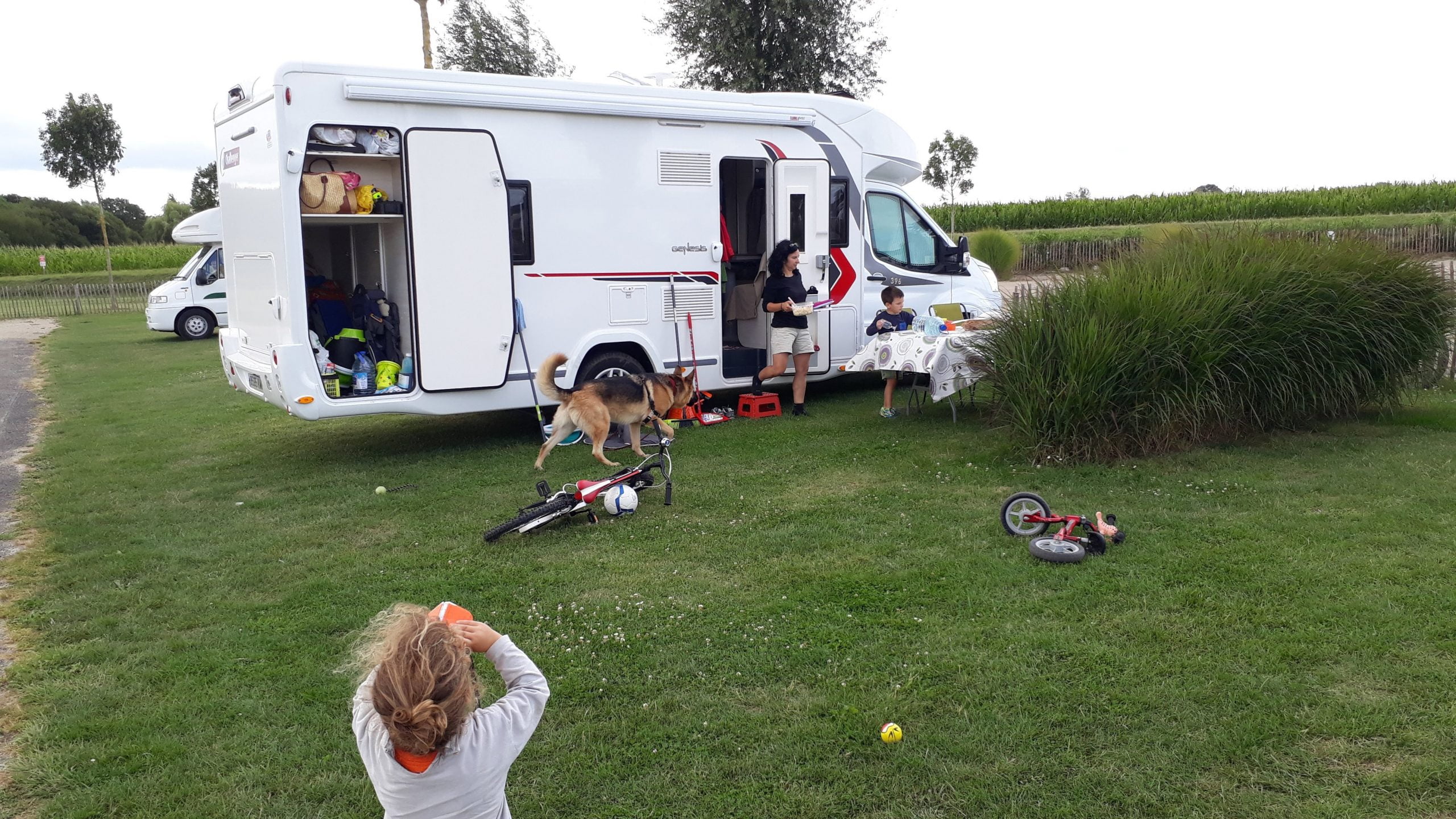 En ce moment, vous voyez Voyager en caravane ou en camping-car ou en camping-car ? Avis après 35 ans d'expérience