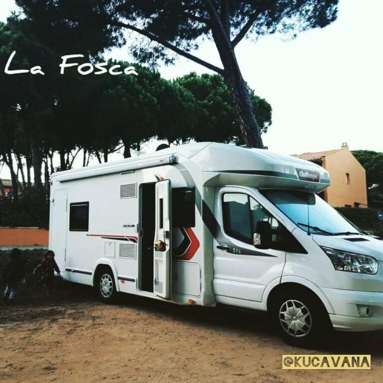 Palamós en autocaravana. Cala la Fosca y 4 cosas a saber