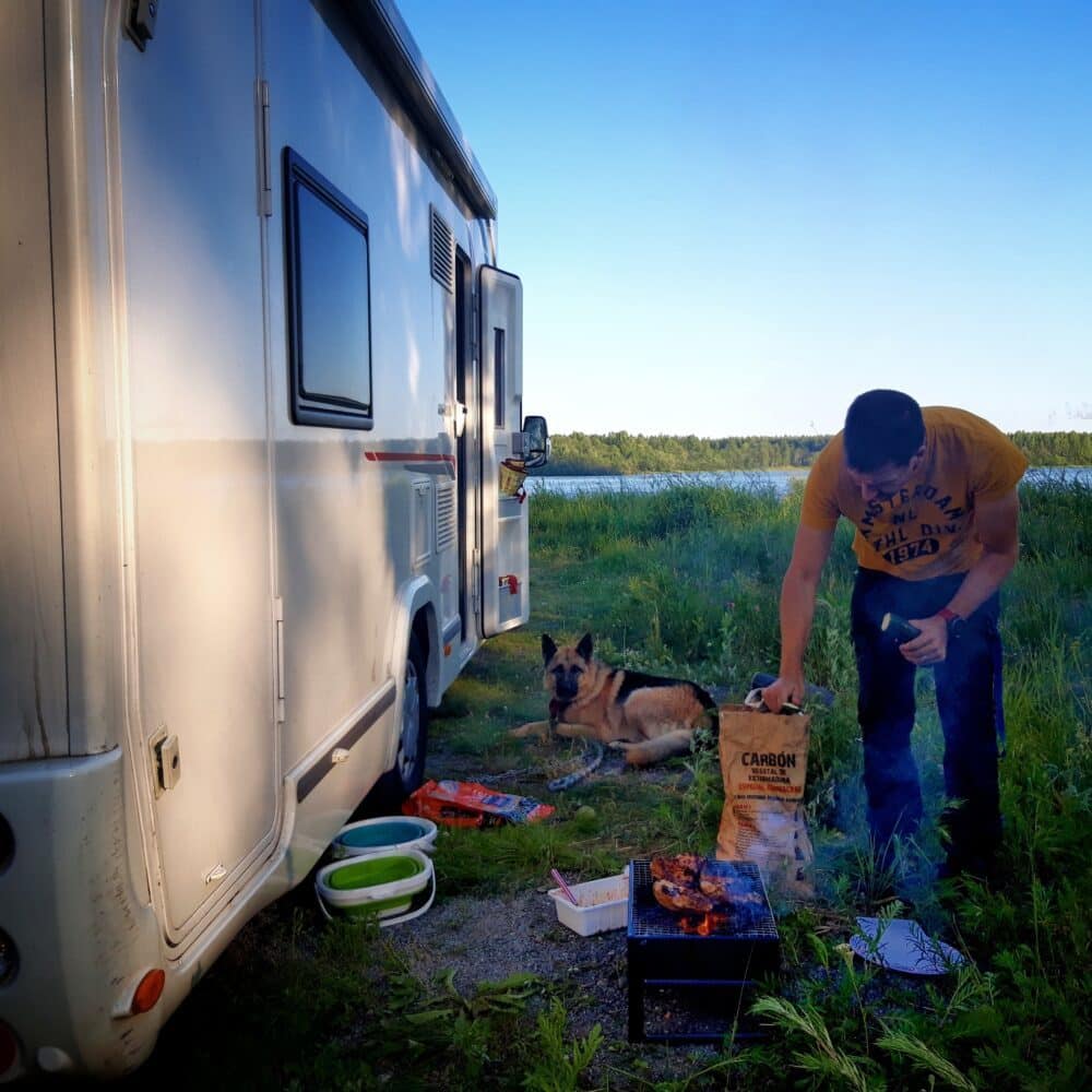 Traveling by motorhome