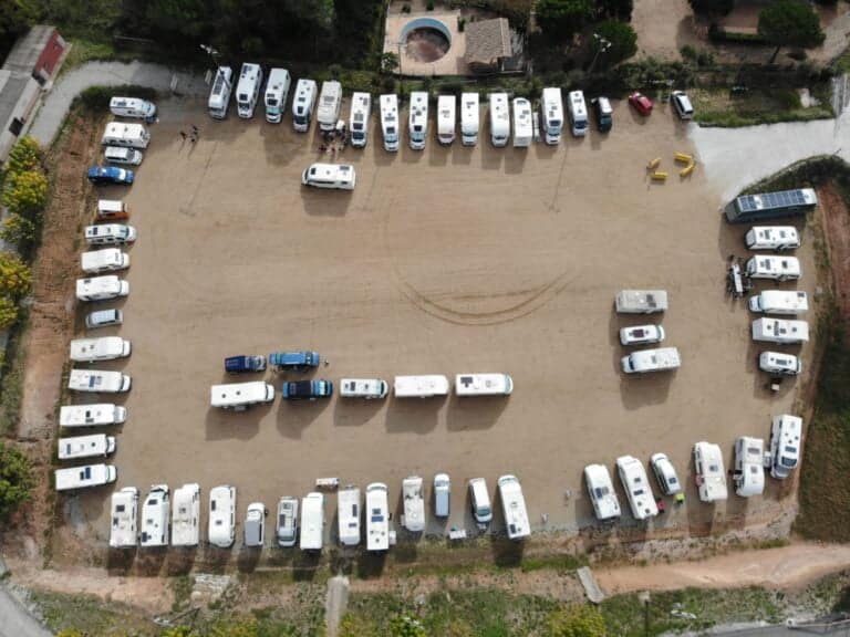 Groupes et rassemblements de camping-cars