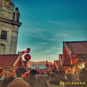 Annecy com seu mercado de Natal