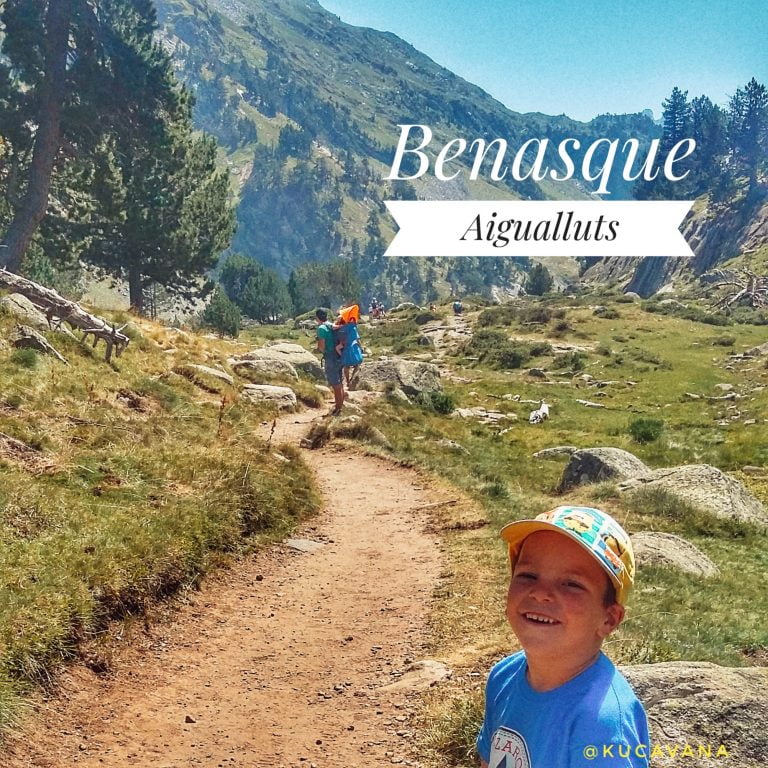 Benasque Valley. Route through the pyrenees huesca