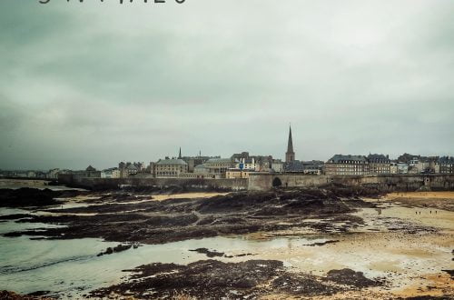 Saint-Malo, Bretaña Francesa vista desde la Isla Gran de Ré