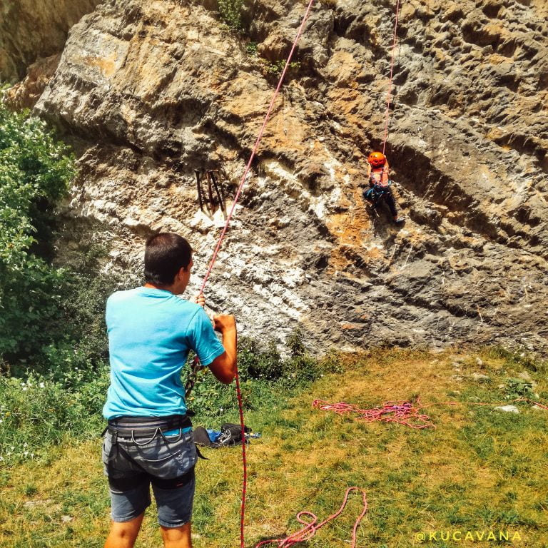 La Sarra em um campista. Pirineus Aragoneses de motorhome