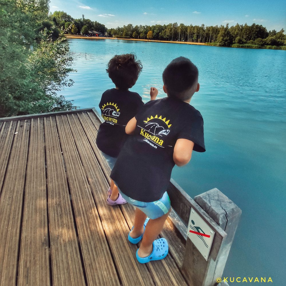 Lago de Rotselaar Belgica cerca de Lovaina