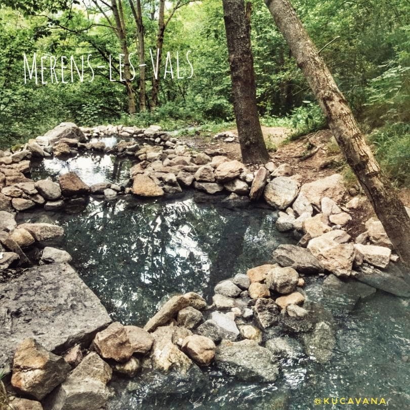 Las termas naturales en Francia más salvajes. Merens les Vals aguas sulfurosas y ermita románica