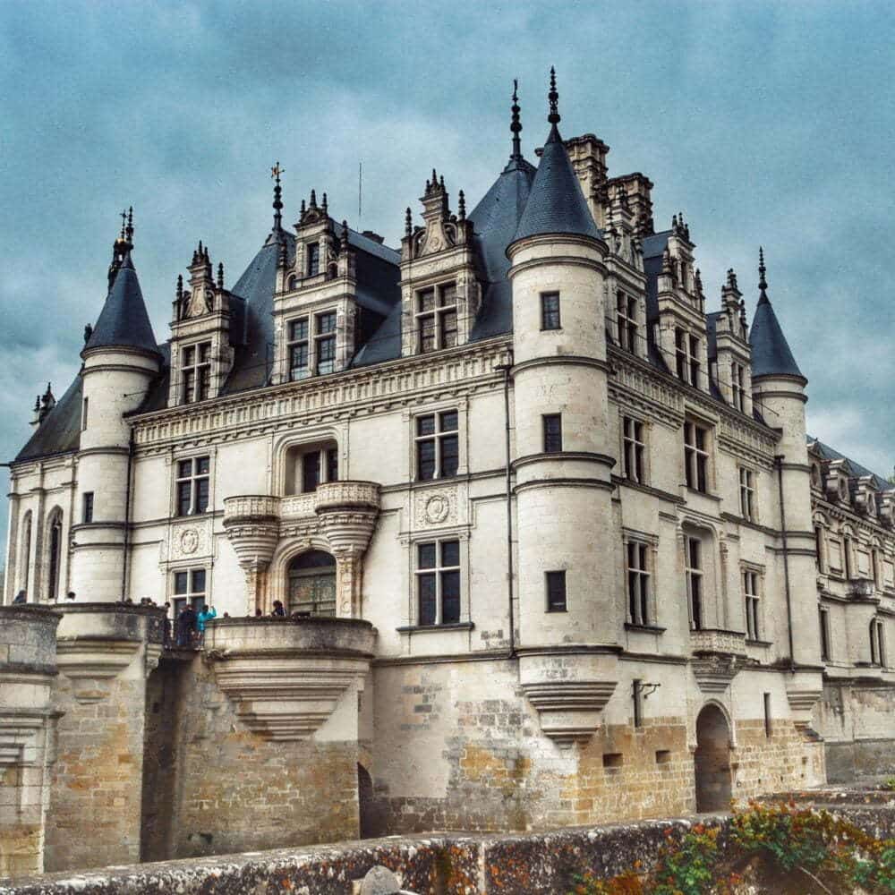 One of the 9 must-see Loire castles: Château de Chenonceau