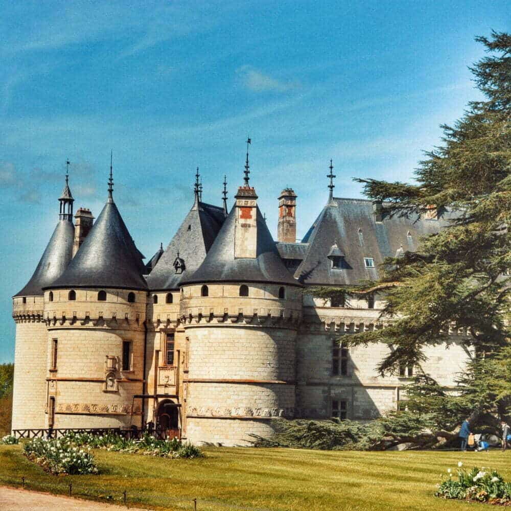 Un viaje a castillod del Loira con el castillo de Chaumont aquí