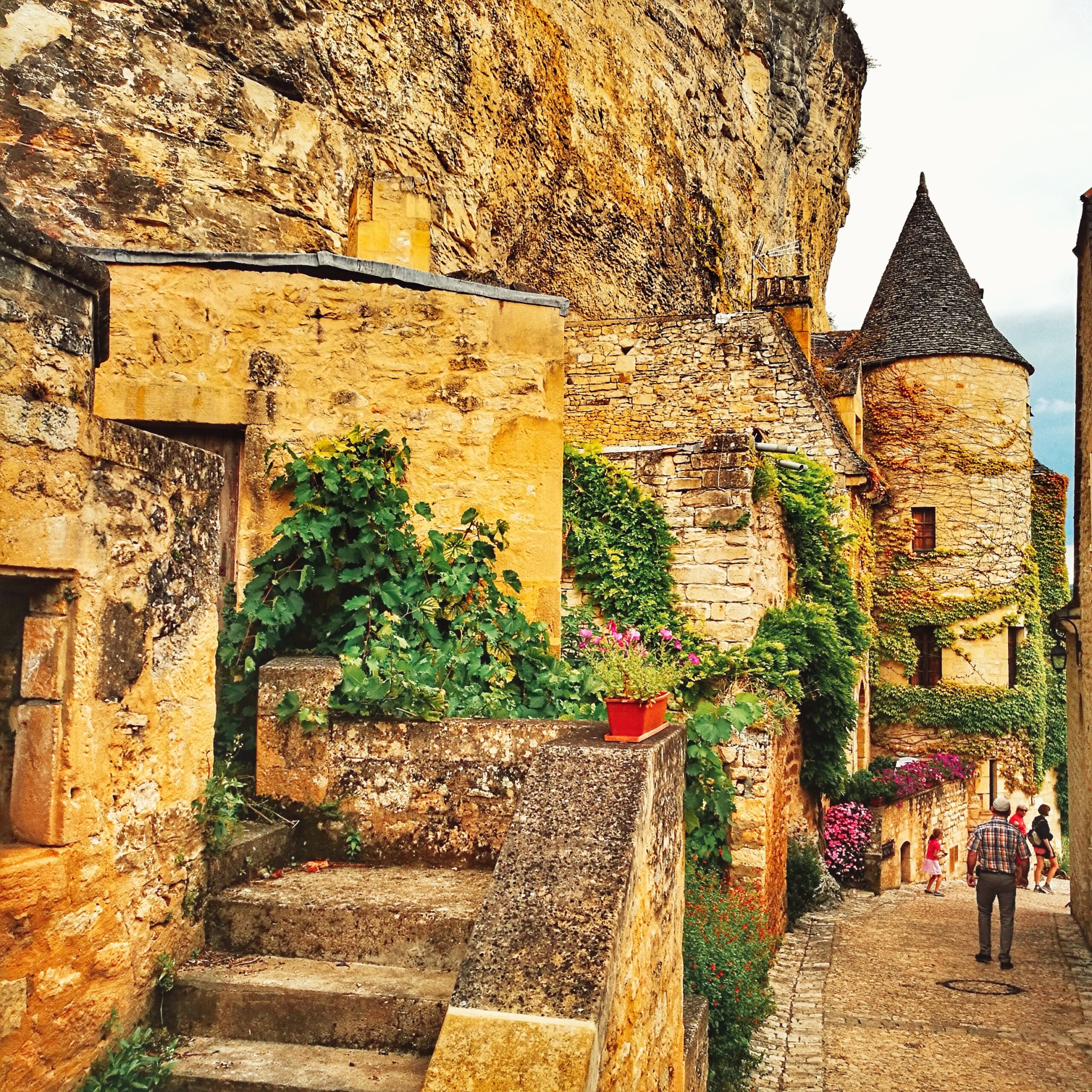 En ce moment vous voyez Dordogne et Périgord que voir : 8 plans +10 des plus beaux villages de France