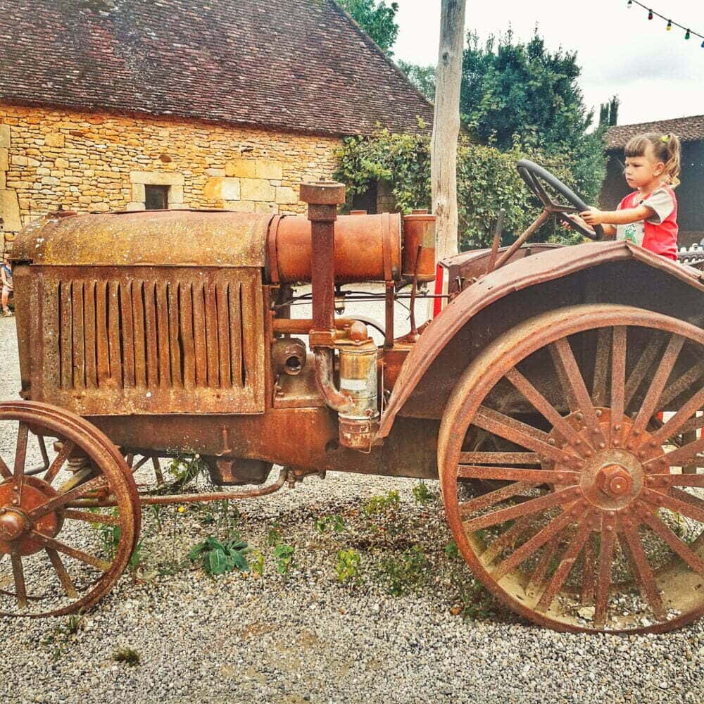 Was in der Dordogne mit Kindern in einem Wohnmobil zu tun ist: Le Bounat