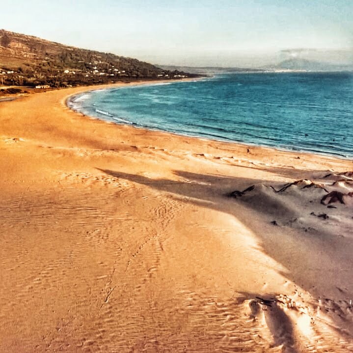 Cadiz en furgoneta: dunas de valdevaqueros situada en la playa de punta paloma, Tarifa