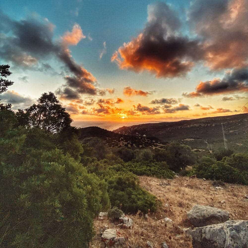 Bolonia en autocaravana o furgo Mirador de la Cueva del Moro