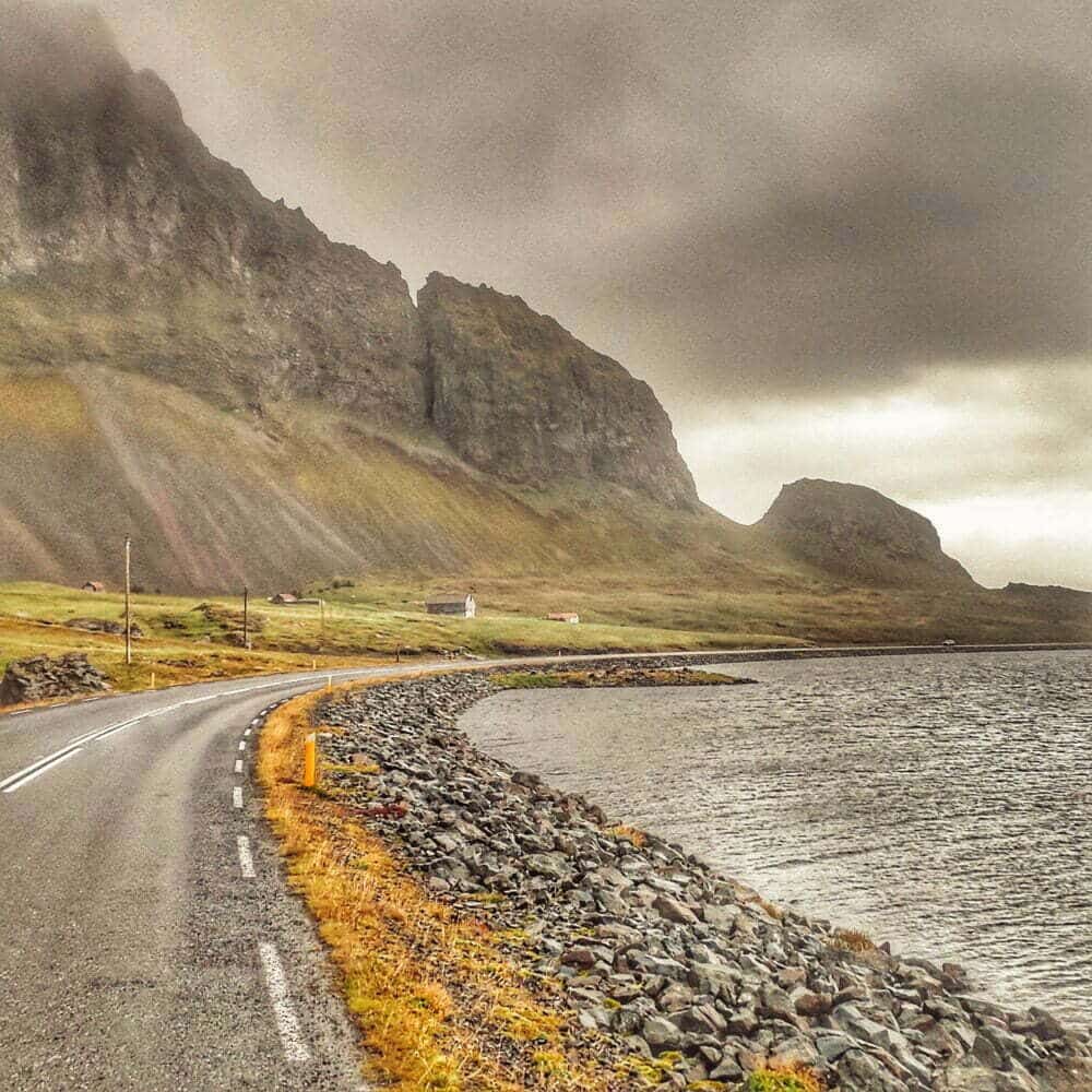 Island mit Wohnmobil