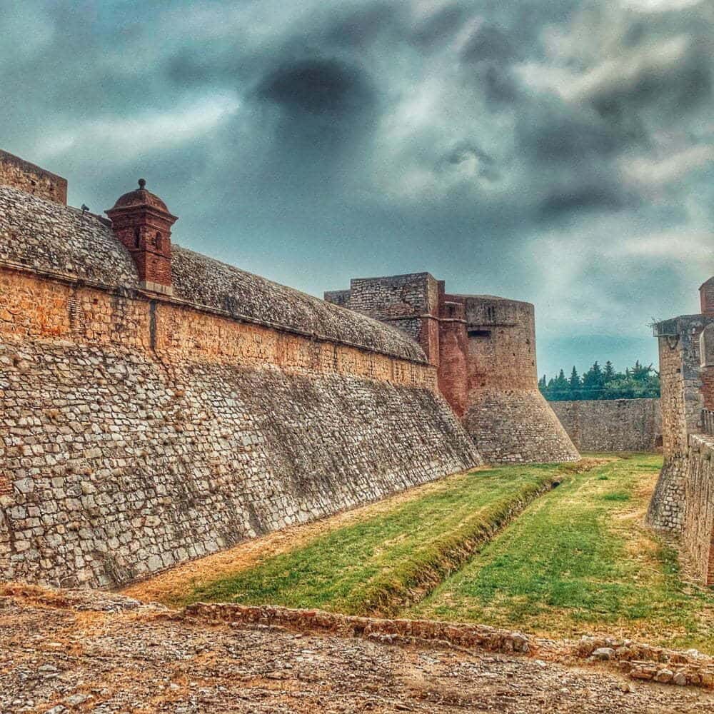 Forteresse de salses en autocaravana