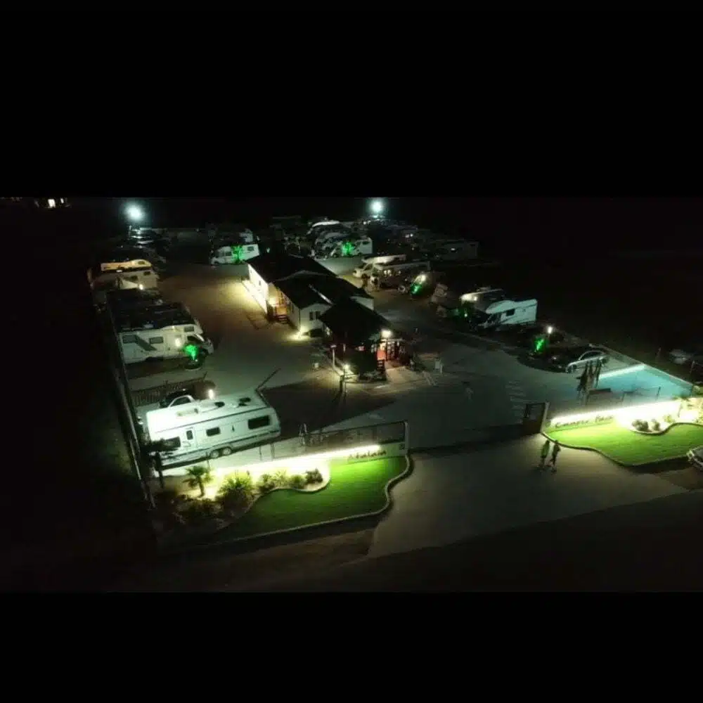 Area numero 3 più consigliata dai camper spagnoli: area camper Atalaya Camper Park a Foz (Galizia)