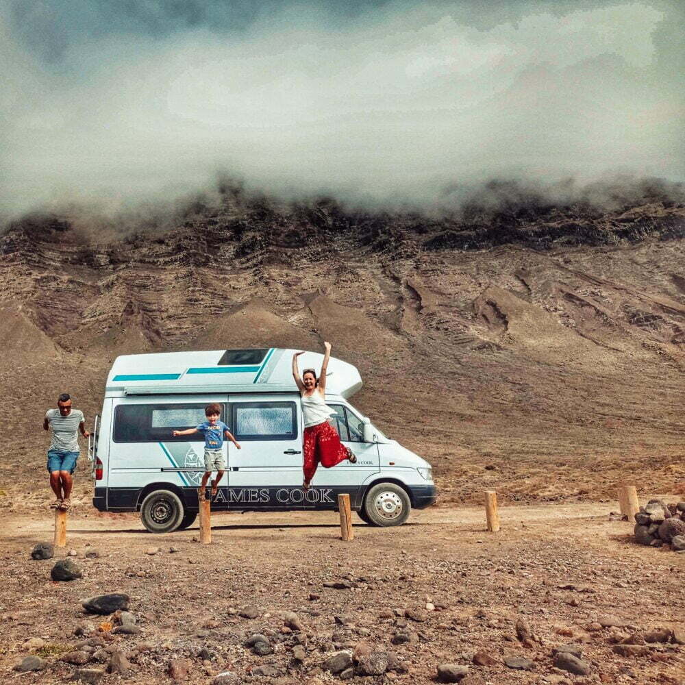 Caleta Famara en Islas Canarias en autocaravana