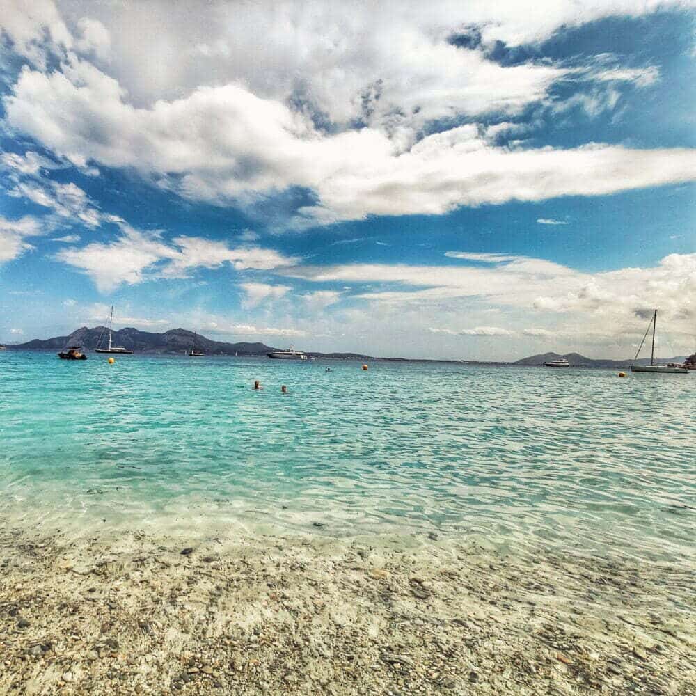 Spiaggia di Formentor in camper