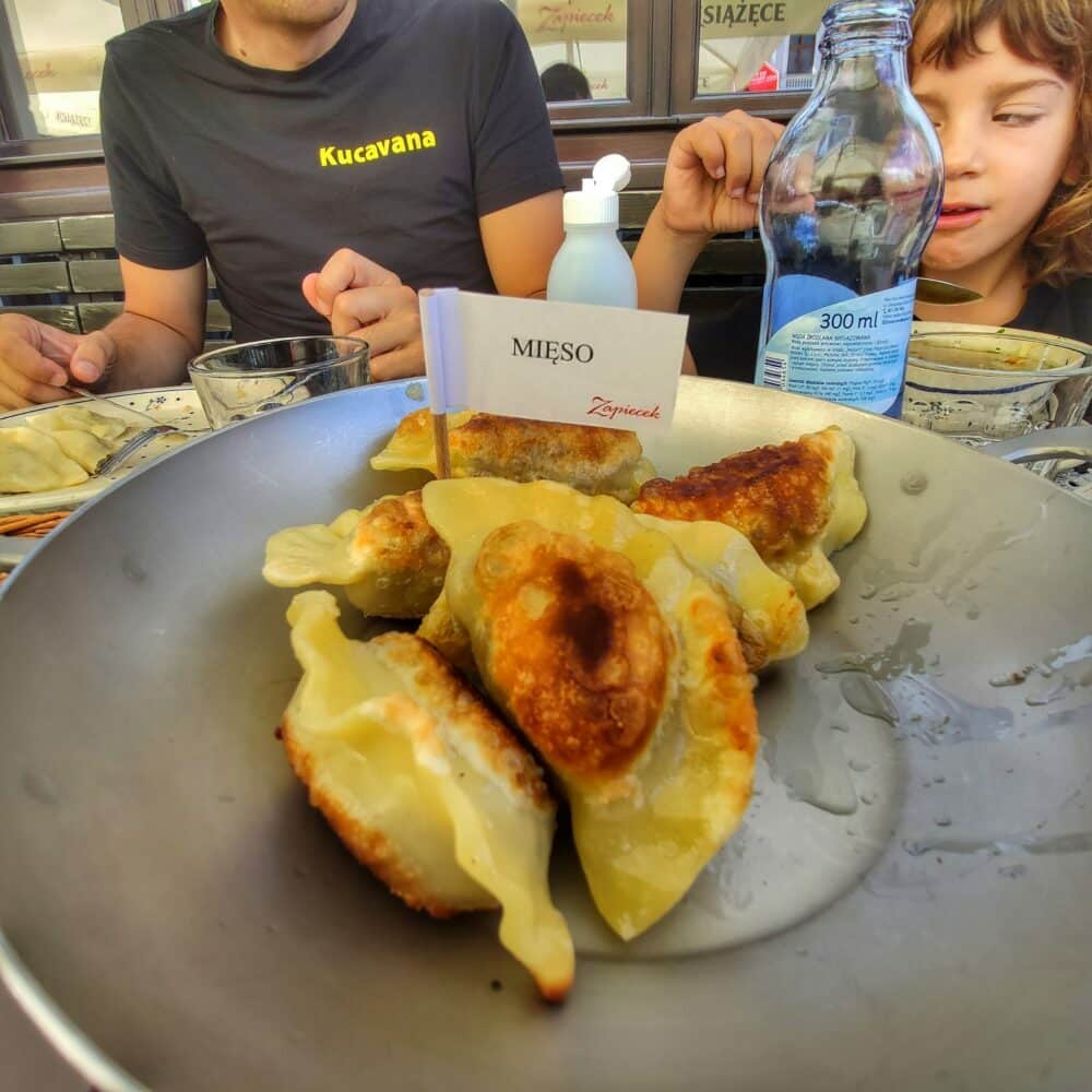 Pieroggis frito, uma iguaria da culinária polonesa