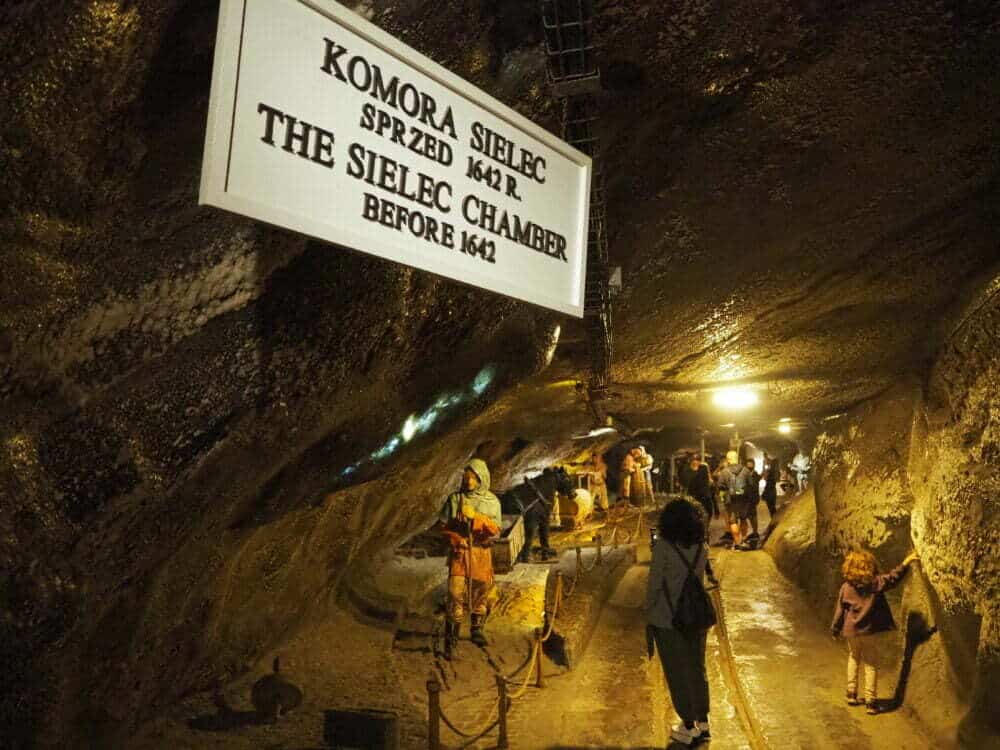 Spanische und geführte Tour durch das Salzbergwerk Wieliczka in Polen