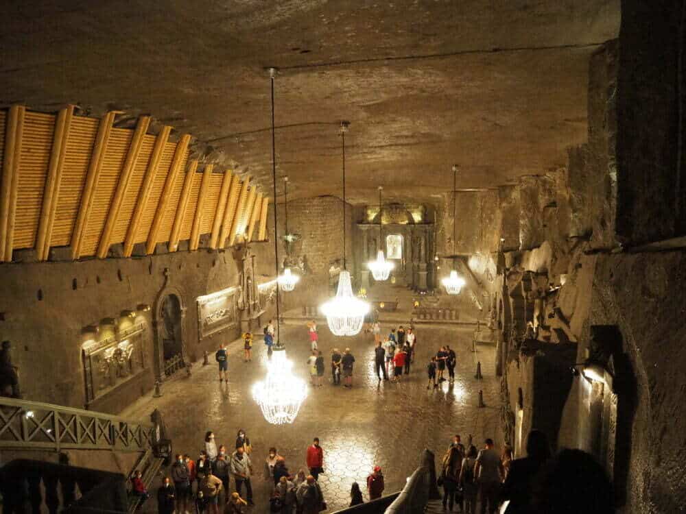 La capilla de Santa Kinga en la mina de sal en Polonia de Wieliczka