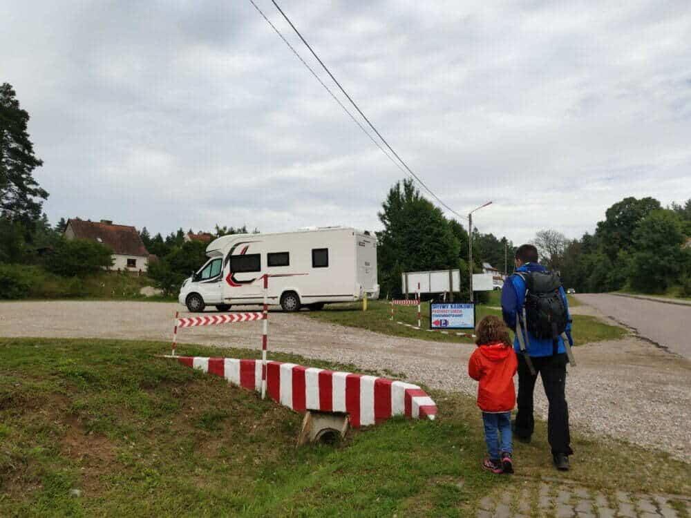 Parkplatz zum Kajakfahren Polen