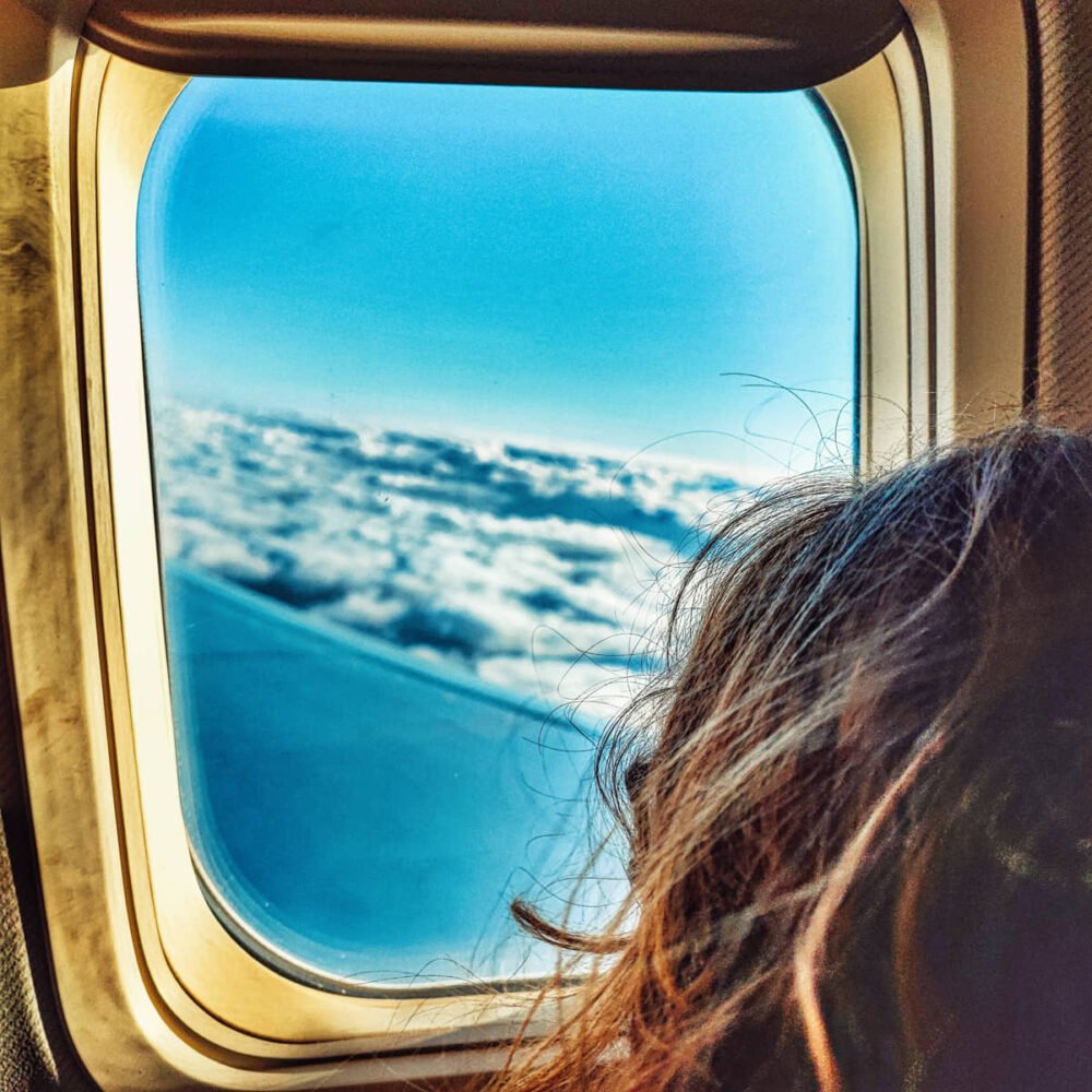 Voyager en avion avec des enfants, la première fois pour Anna. L'art de voyager à Rome avec des enfants