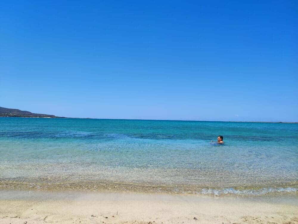 Paradise beach of Pounta, in front of the island of Elafonisios