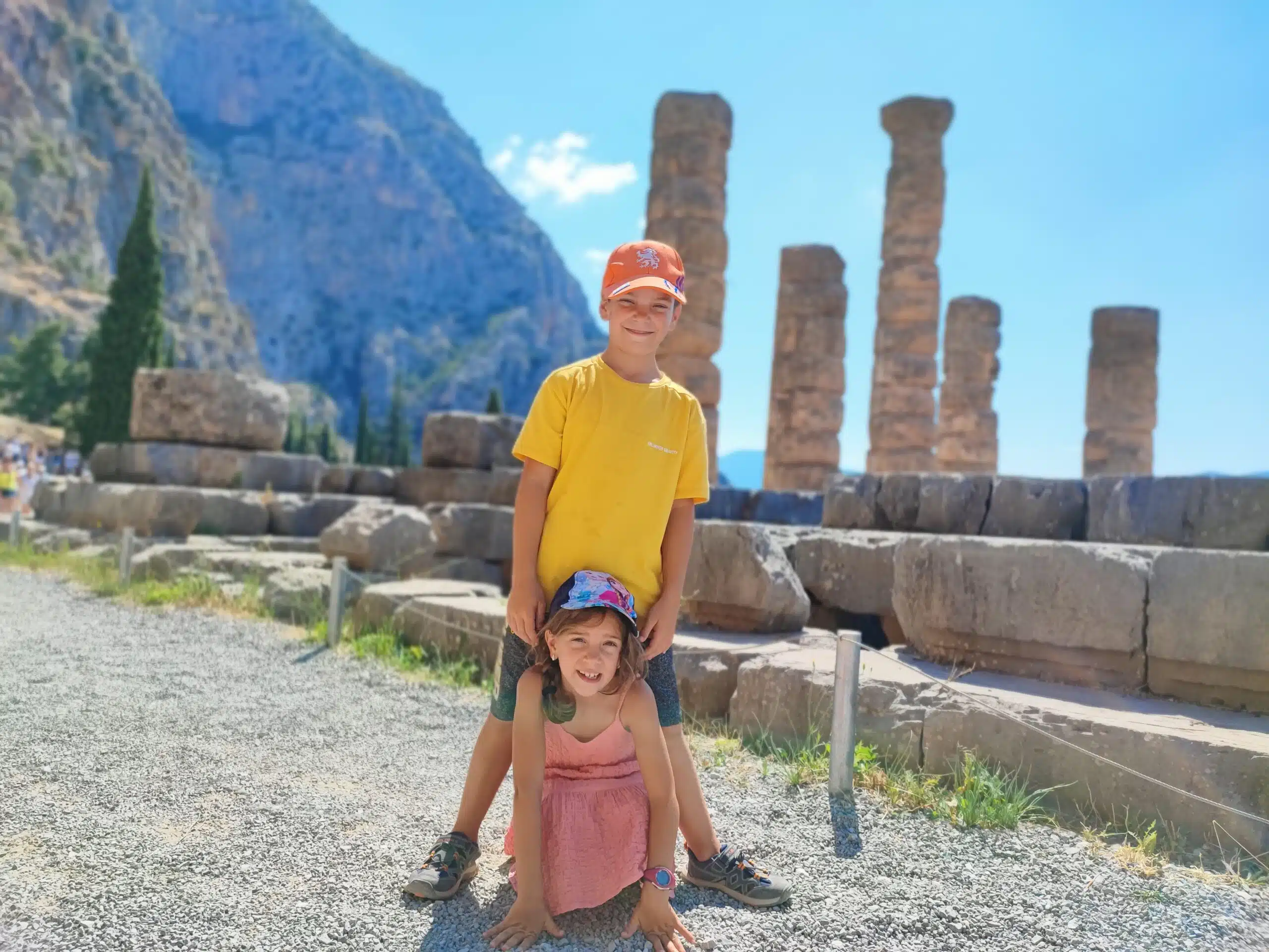 In questo momento stai vedendo Delfi in Grecia, una parte essenziale del tuo viaggio