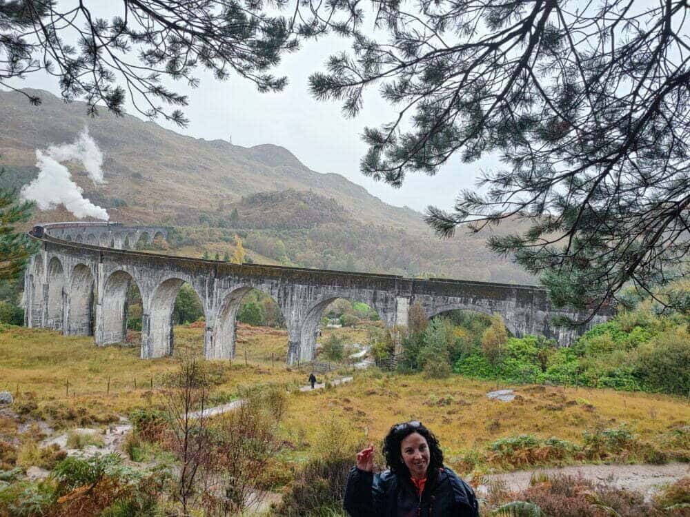 Viendo el tren de Harry Potter pasar en el viaducto de Glenfinnan