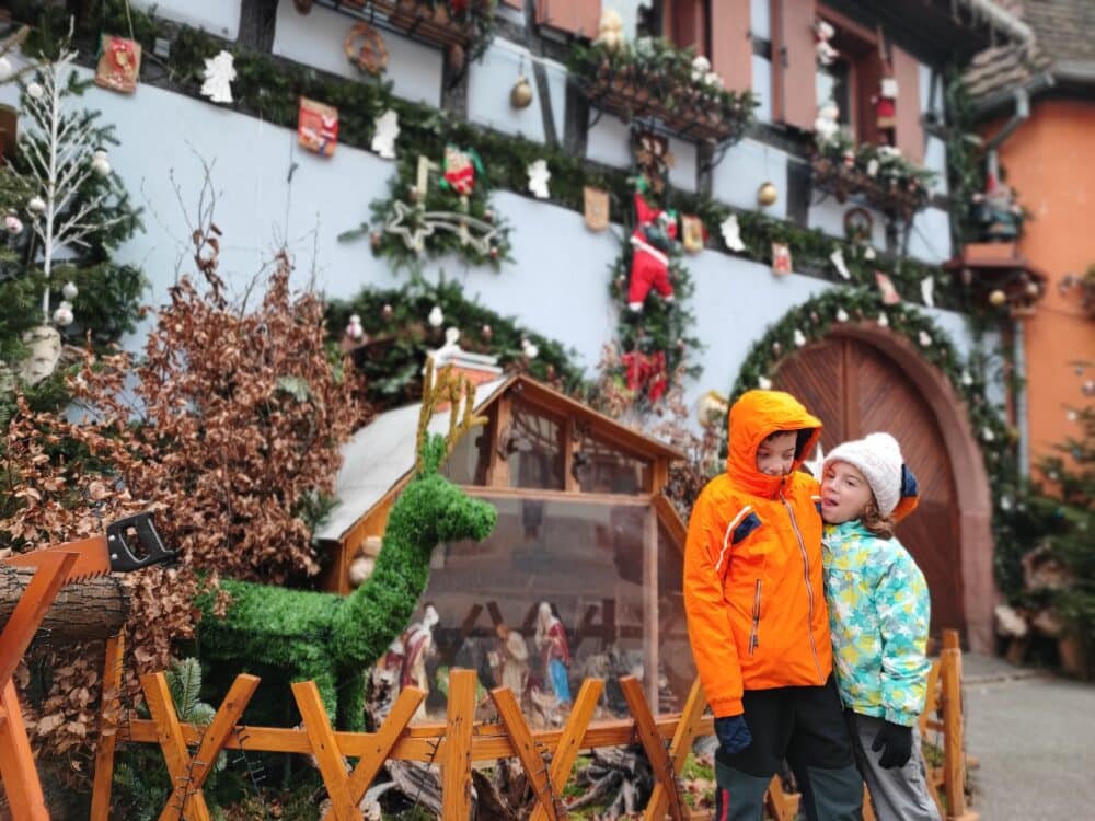 Casa decorada en Bergheim en Navidad