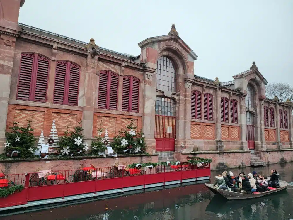 Colmar ei suoi canali in barca