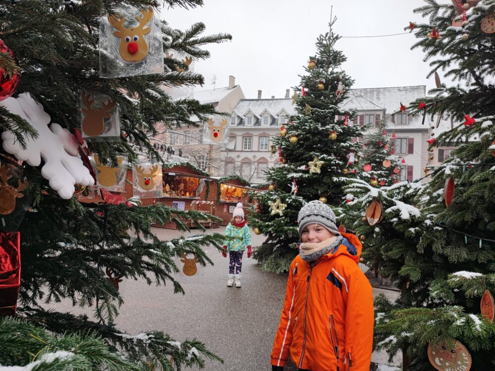 Marché de Noël de Tahnn à Noël il neige