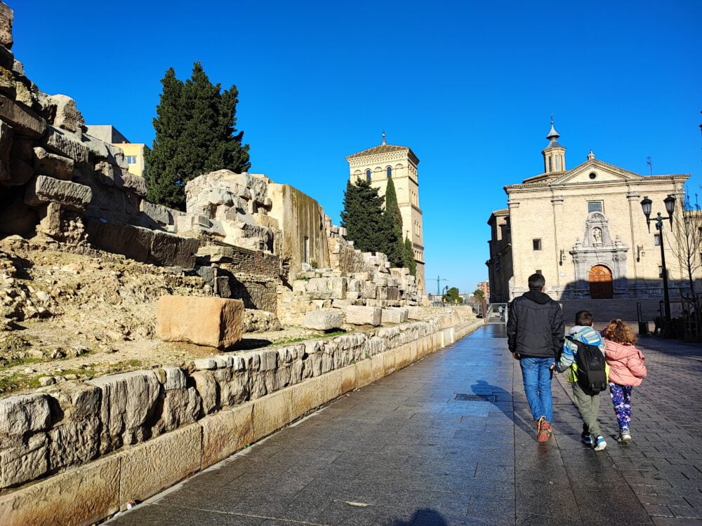 The Roman walls of Zaragoza on our route through the capital