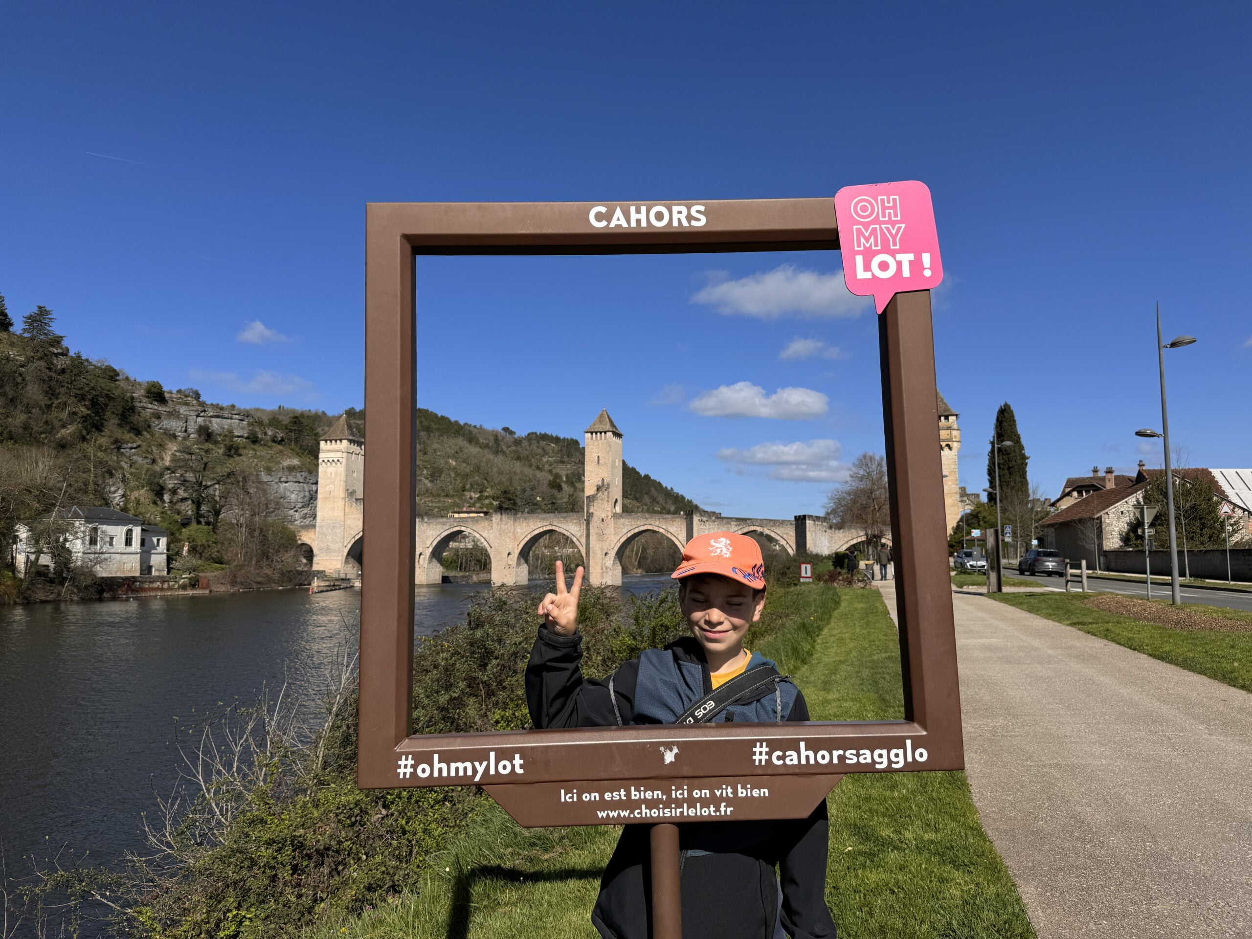 Cahors, capital del Lot con el Pont Valentré como must que ver en Cahors