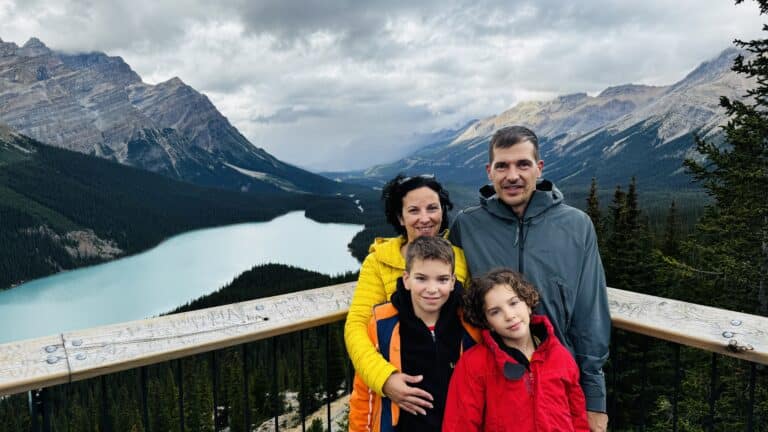 Nosaltres al mirador de l'espectacular Llac Peyto a la Icefield Parkway