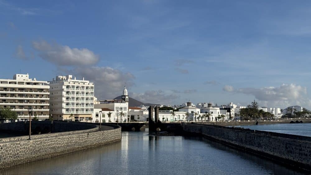 Arrecife vistas desde el castillo de San Gabriel