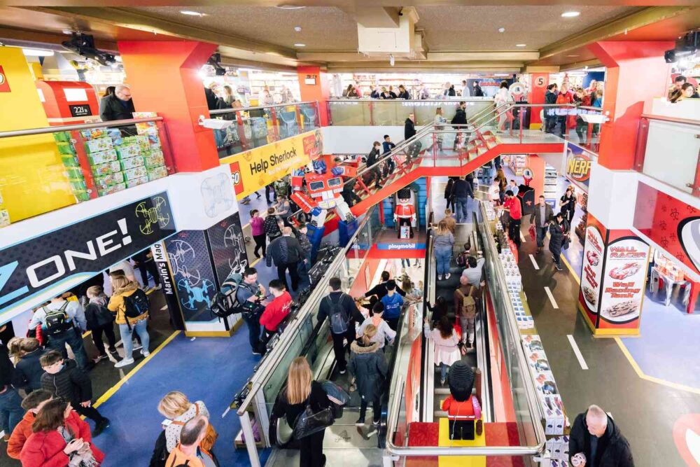 Hamleys: самый известный магазин игрушек в Лондоне
