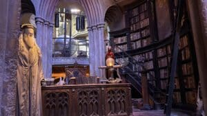 Leia mais sobre o artigo "Estúdios Harry Potter em Londres: como chegar, ingressos e dicas para visitar os estúdios da Warner Bros."