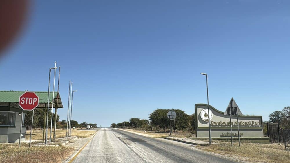 Entrada al Parque Nacional Bwabwata en Caprivi Namibia