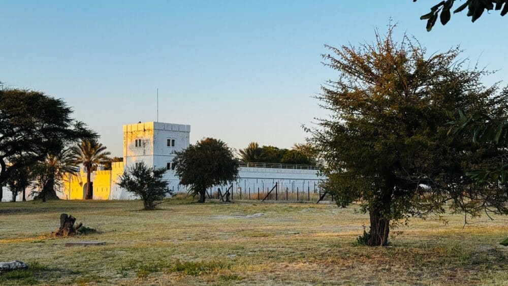 Deutsches Fort Namutoni im Etosha-Nationalpark, Namibia